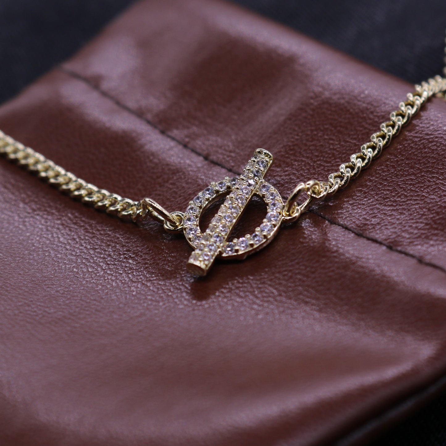 Nudo de Luz Necklace